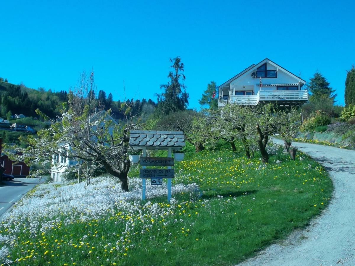 Mo Gardsferie Villa Øystese Esterno foto